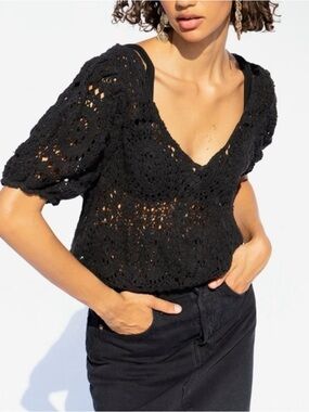 NWOT Free People Black Crochet Puff Sleeve V-Neck Top